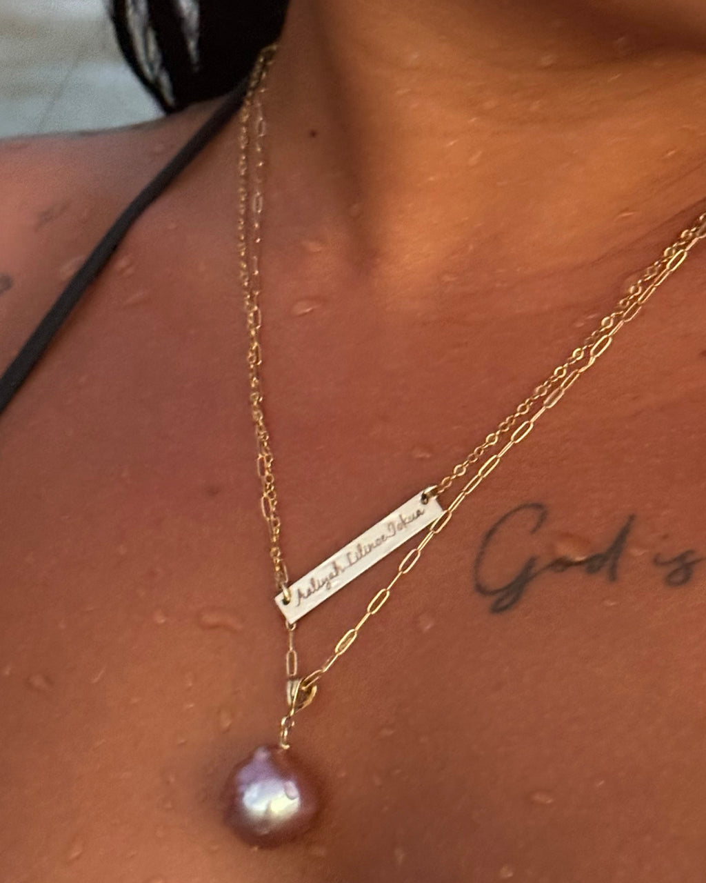 Engraved bar necklace