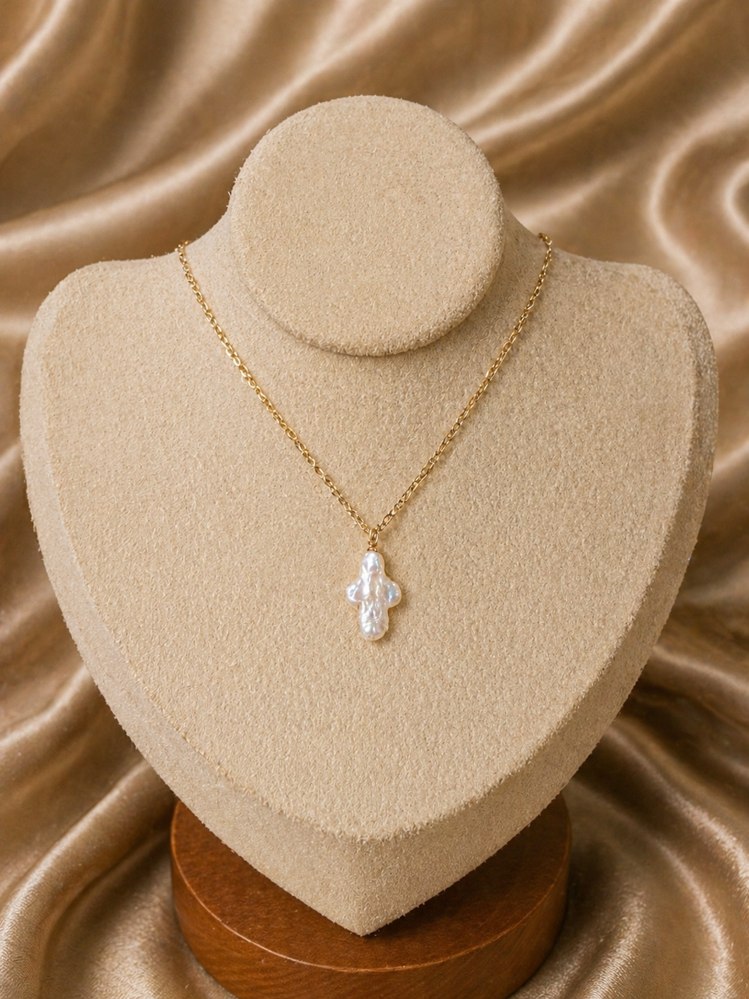 Pearl cross necklace