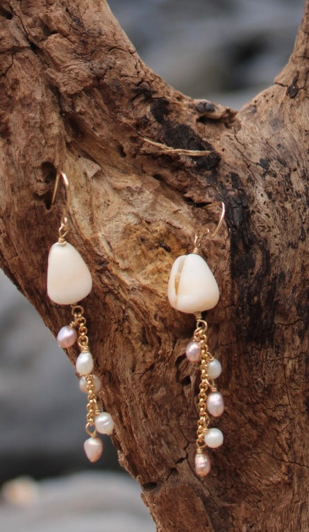 Pearl drop earrings