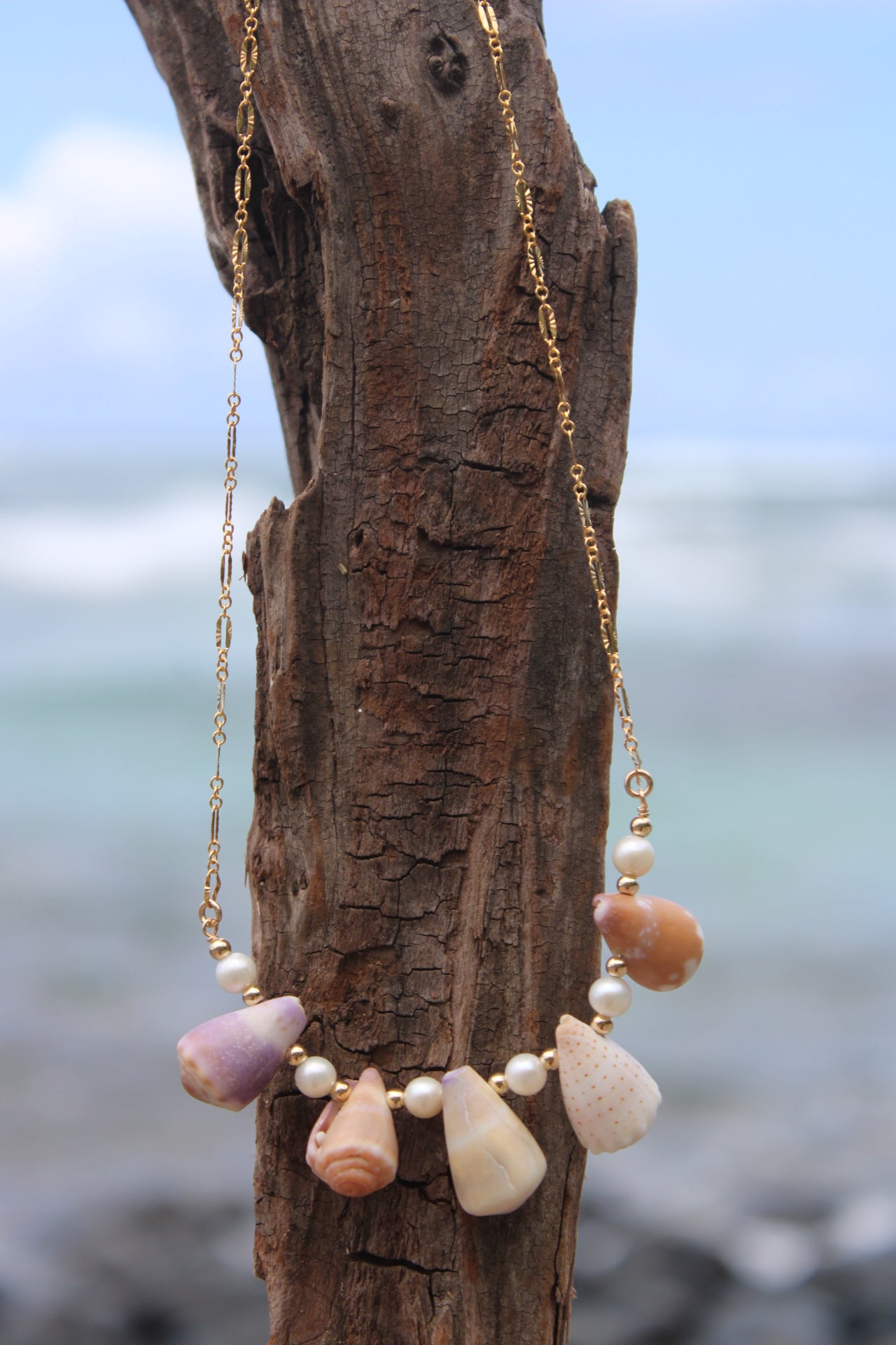 Maui tide necklace
