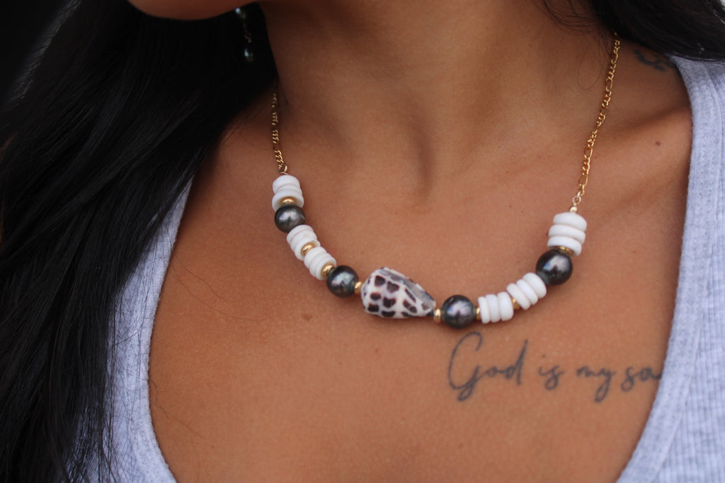 Hebrew Shell & Tahitian Pearl Necklace