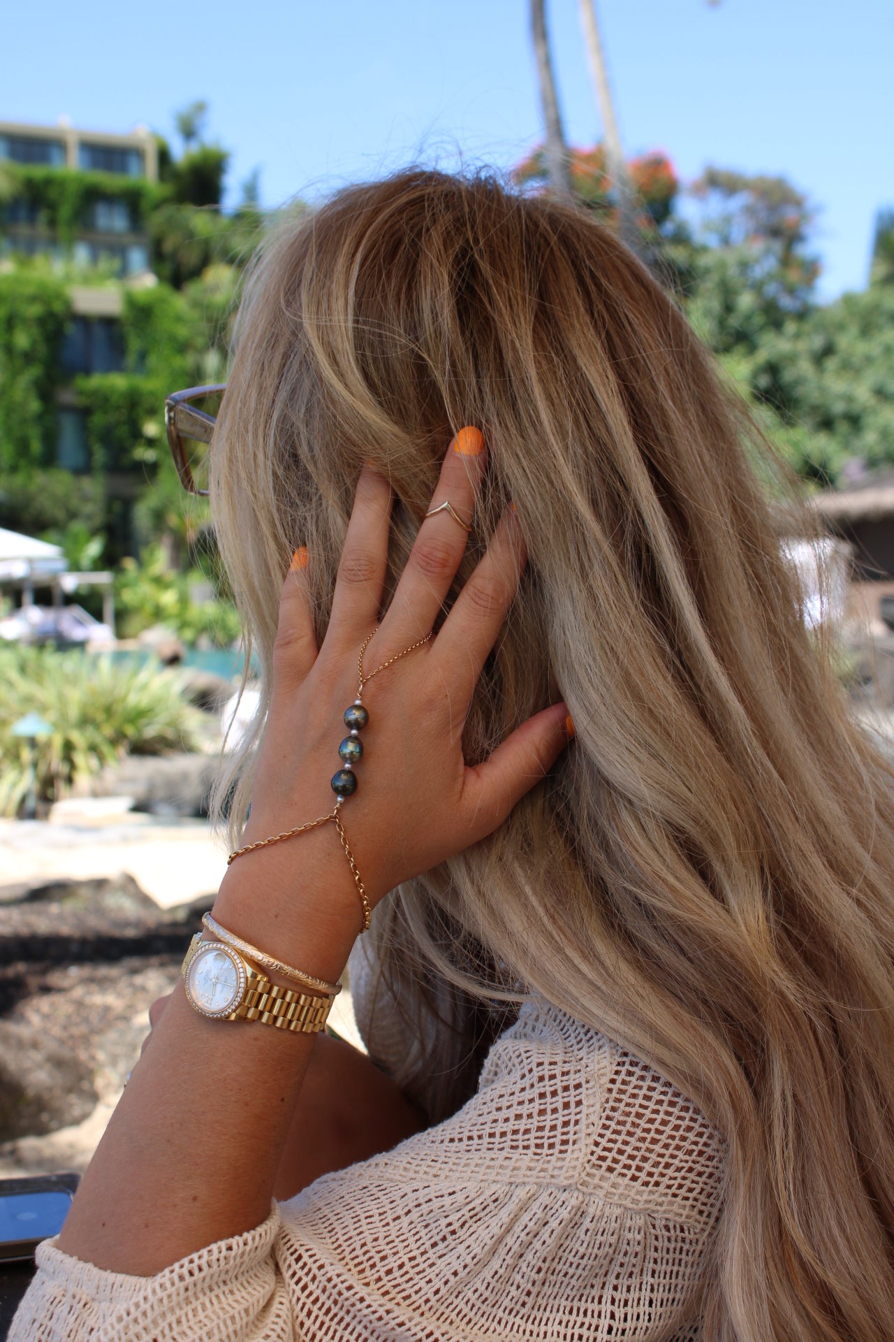 Tripple Tahitian Hand Chain