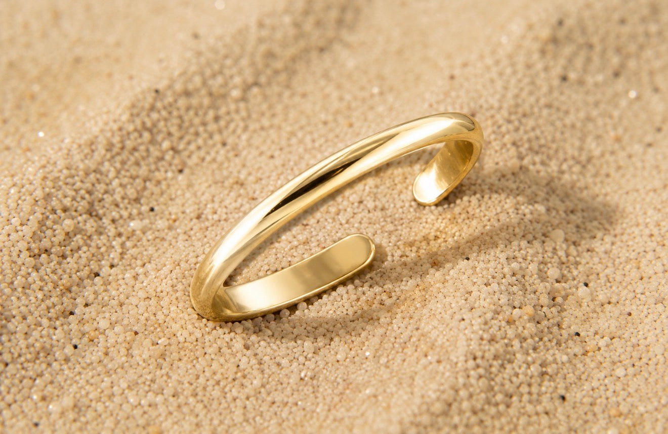 Classic toe ring