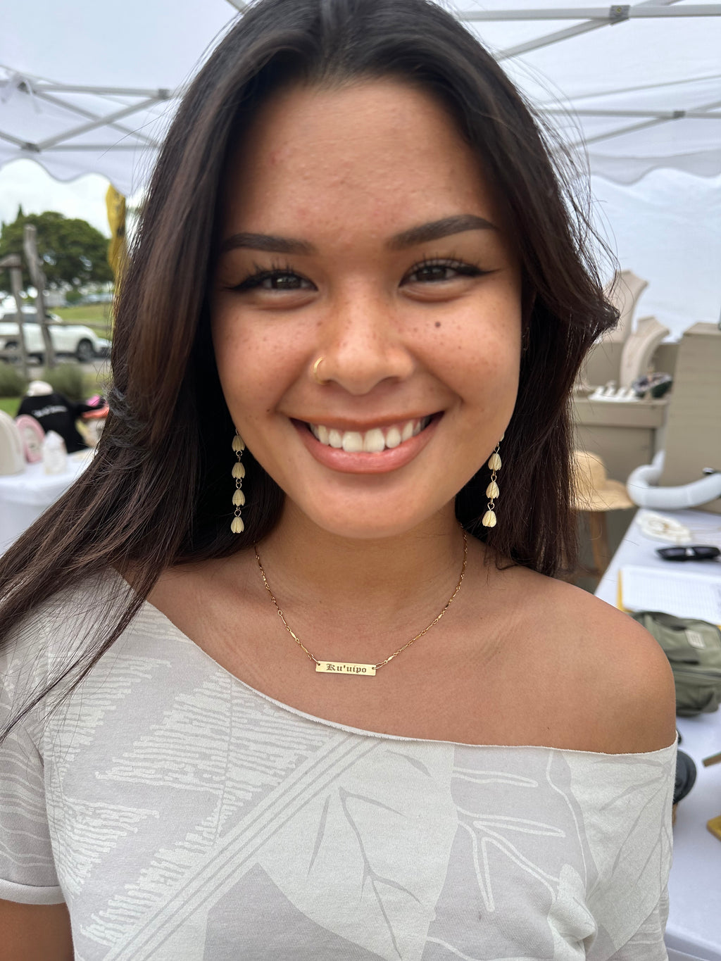 Engraved bar necklace