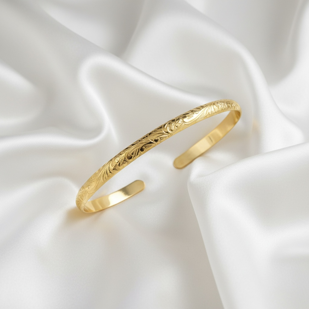 Heritage cuff