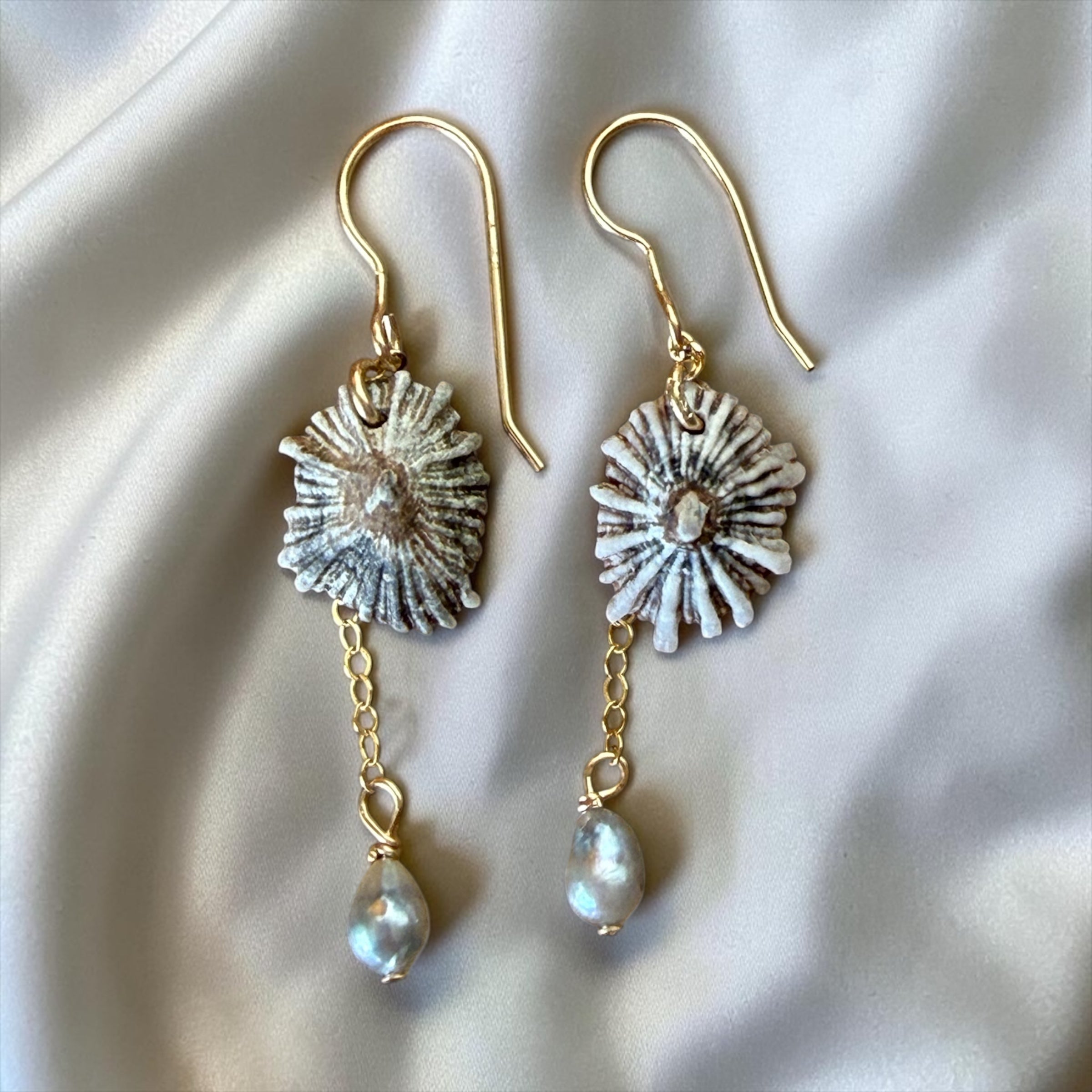 Opihi ʻAwa Earrings