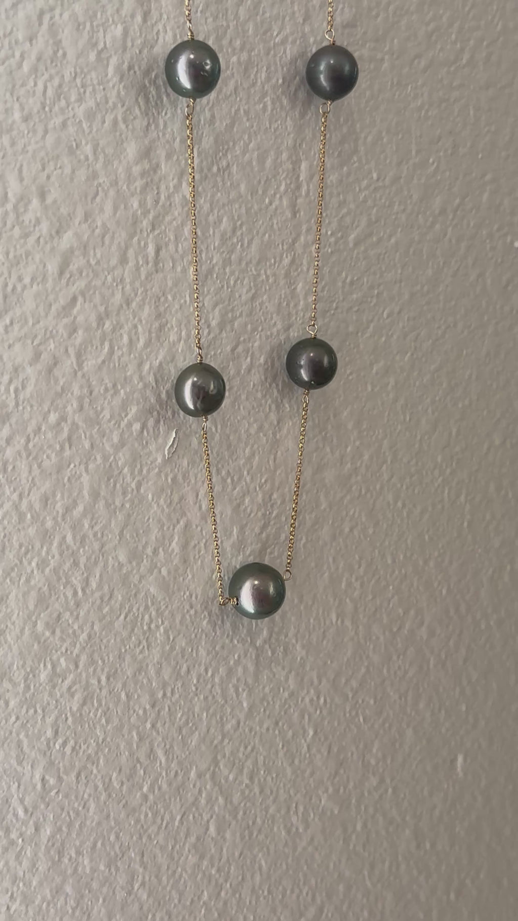 5 Tahitian Pearl Necklace